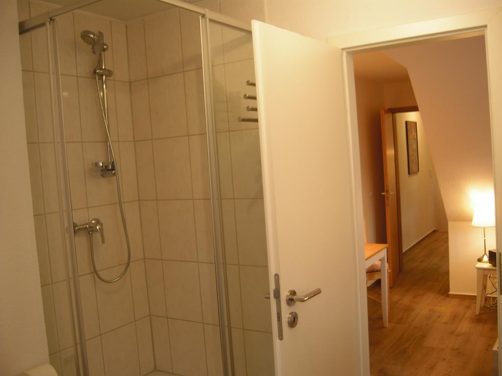 Ferienwohnungen Zur Kaiserstrasse Quedlinburg Szoba fotó