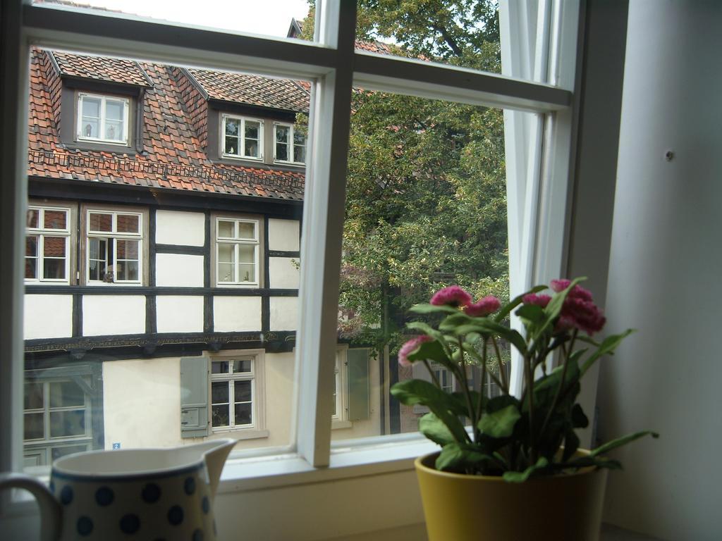 Ferienwohnungen Zur Kaiserstrasse Quedlinburg Szoba fotó