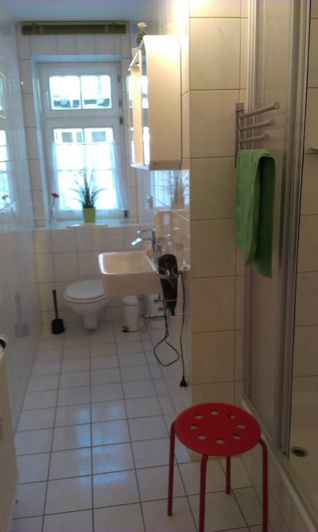 Ferienwohnungen Zur Kaiserstrasse Quedlinburg Szoba fotó